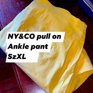 Pull on Capri